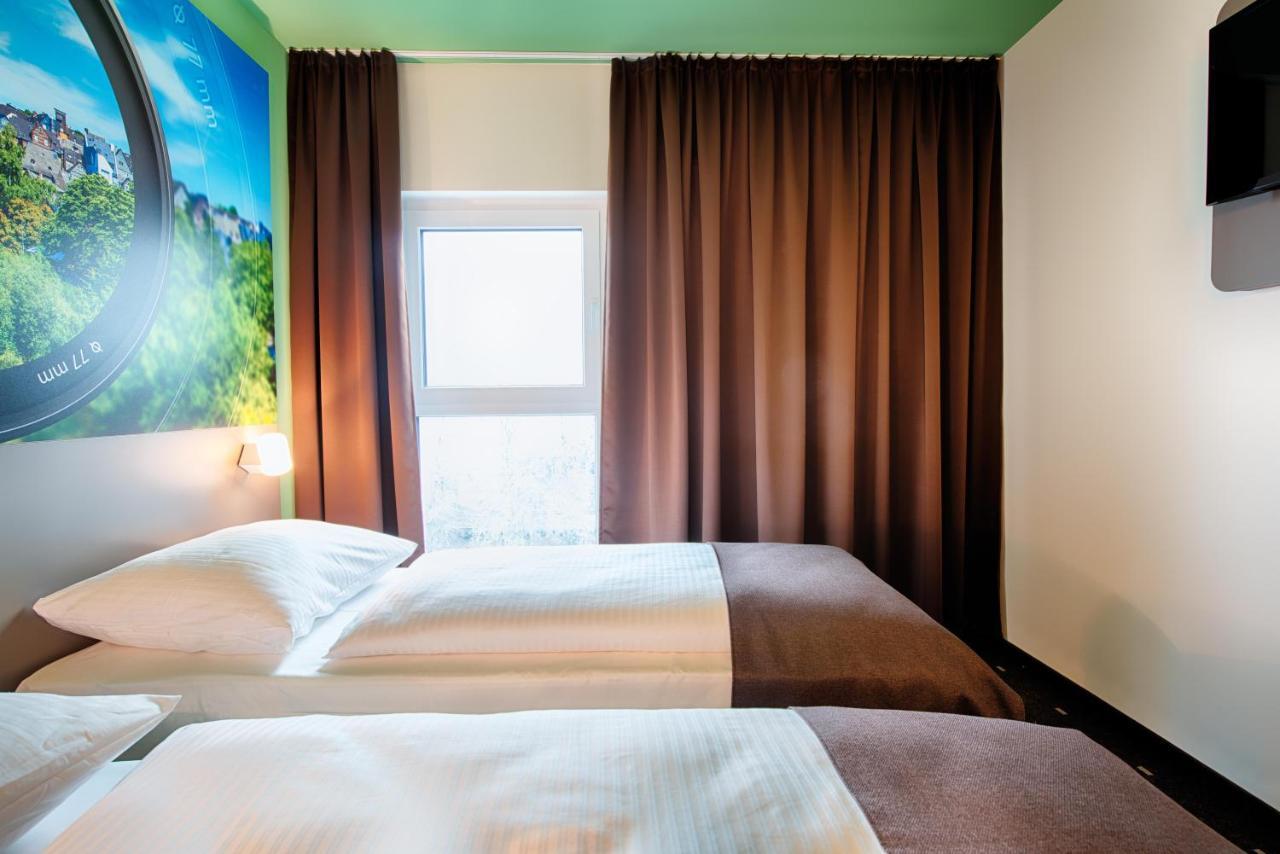 B&B Hotel Вецлар Экстерьер фото